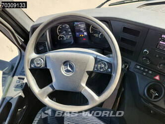 2014-mercedes-benz-arocs-2636-1429914-45869947