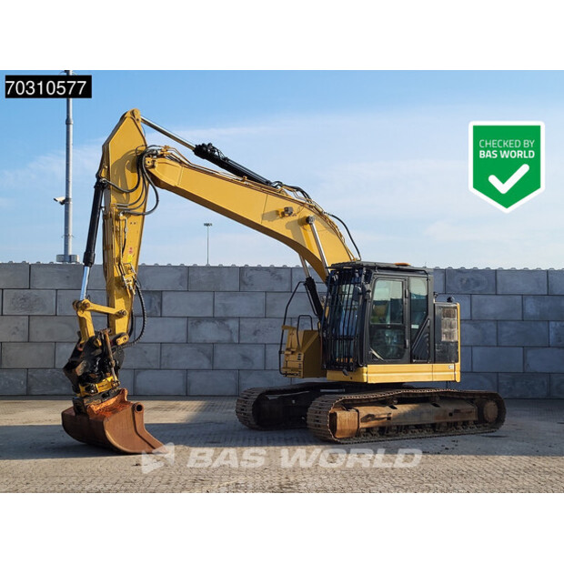 2017 Caterpillar 325FLCR-45869961