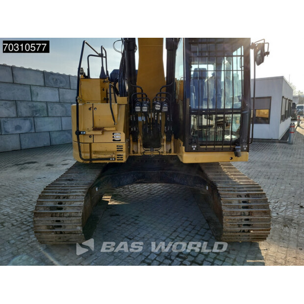 2017 Caterpillar 325FLCR-45869968