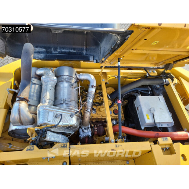 2017 Caterpillar 325FLCR-45869978