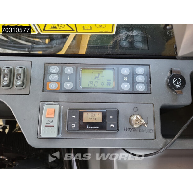 2017 Caterpillar 325FLCR-45869992