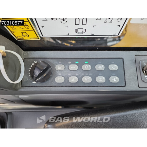 2017 Caterpillar 325FLCR-45869994