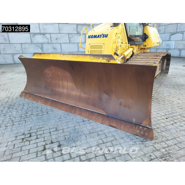 2017 Komatsu D61PX-24-45870051