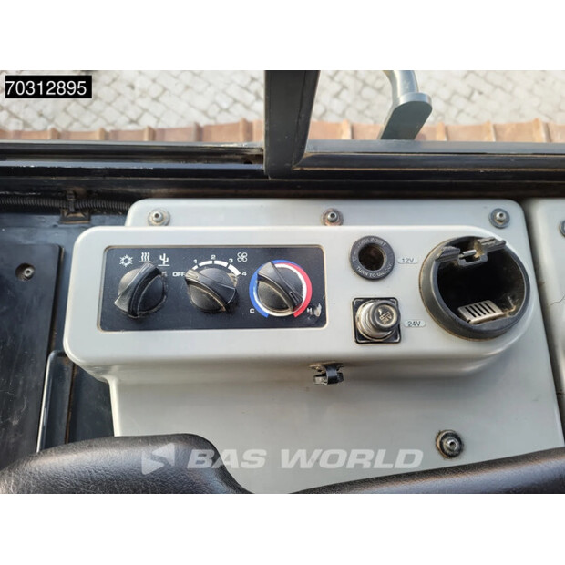 2017 Komatsu D61PX-24-45870072