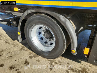 2015-volvo-fm-330-1429968-45870096