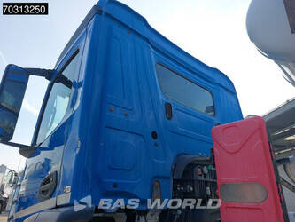 2018-mercedes-benz-arocs-1835-45870117