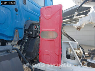 2018-mercedes-benz-arocs-1835-45870124