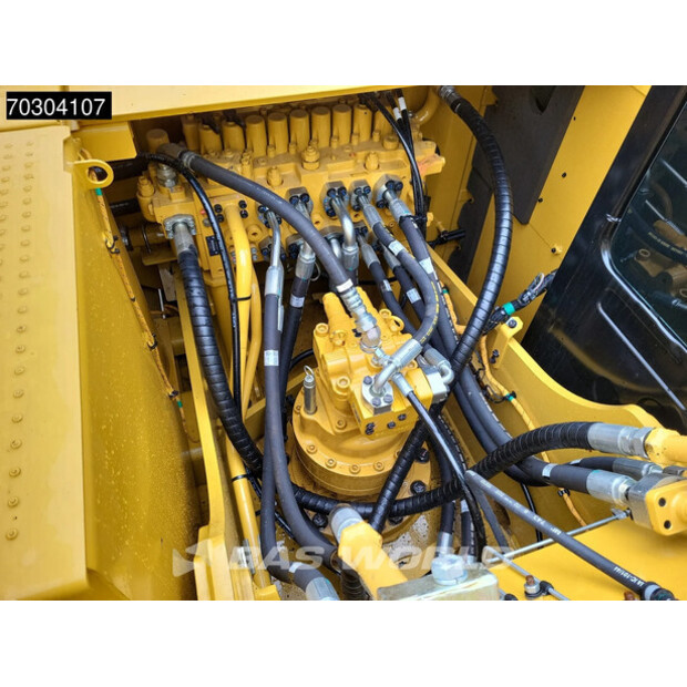 2025 Caterpillar 323D3-45870216