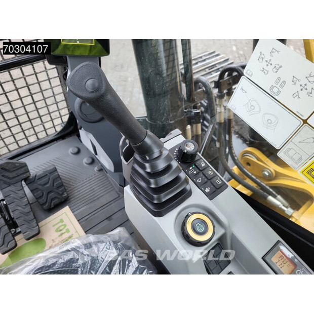 2025 Caterpillar 323D3-45870229