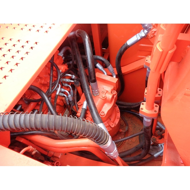 2023 Doosan DX225LC-45883841