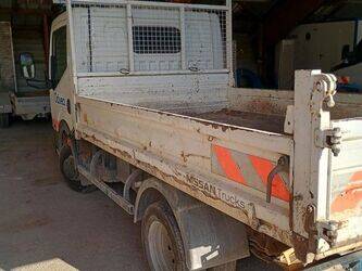 2009-nissan-cabstar-1430079-45883949