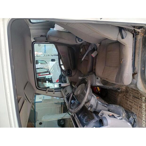 2009 NISSAN Cabstar-45883952