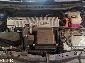 2015-toyota-auris-1430081-45883972