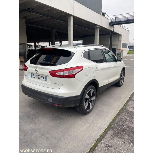 2017 NISSAN Qashqai-45884058