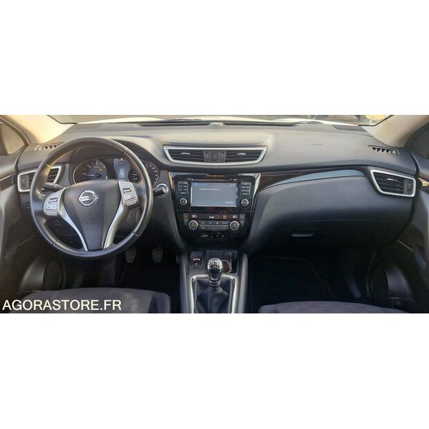 2017 NISSAN Qashqai-45884060