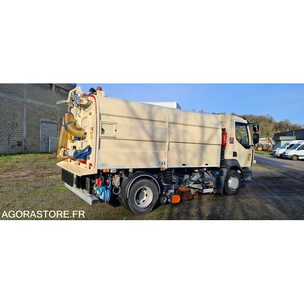 2022 Renault D-45884086