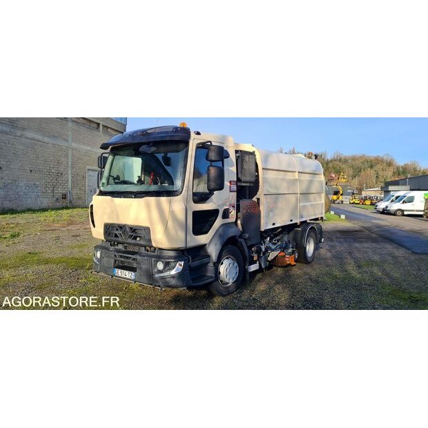 2022 Renault D-45884087