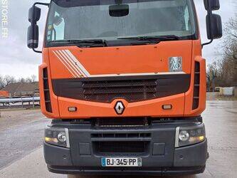 صورة ل رؤوس شاحنات 2011 رينو PREMIUM