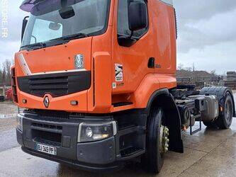 2011-renault-premium-1430089-45884119