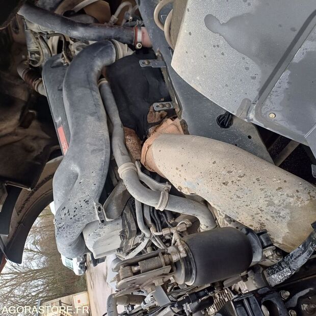 2011 Renault PREMIUM-45884126