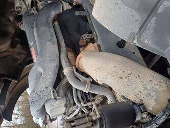 2011-renault-premium-1430089-45884126