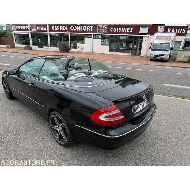2004 Mercedes-Benz CLK-45884151
