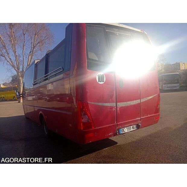 2014 Iveco 70C17-45884169