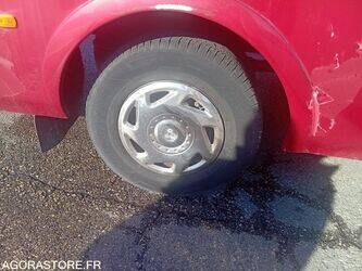 2014-iveco-70c17-1430093-45884181