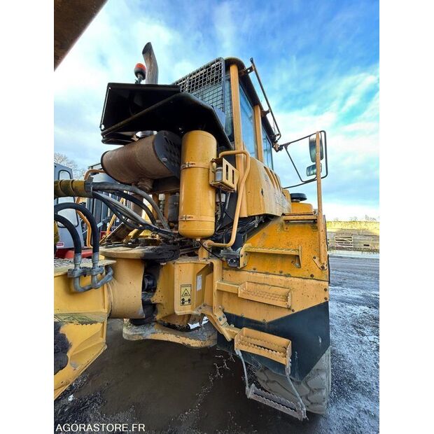 2003 Volvo A25D-45884236