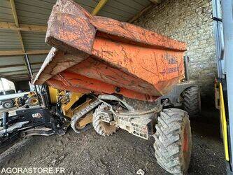 ausa-1430105-45884300