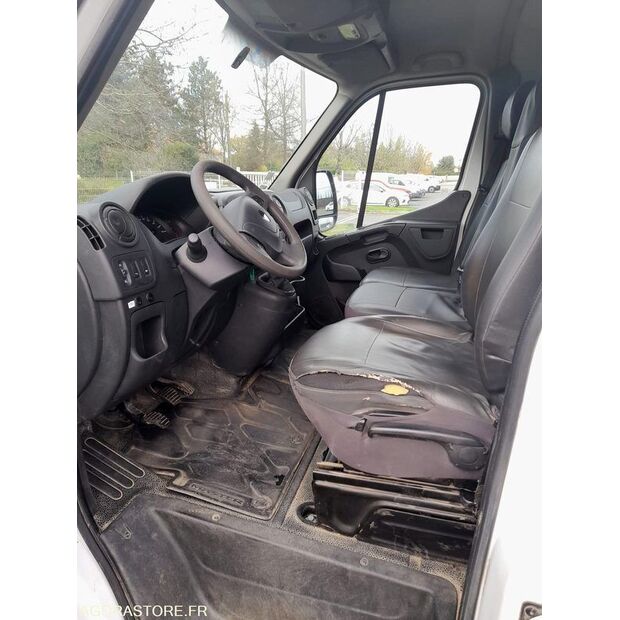 2019 Renault Master-45884332