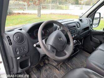 2019-renault-master-1430108-45884333