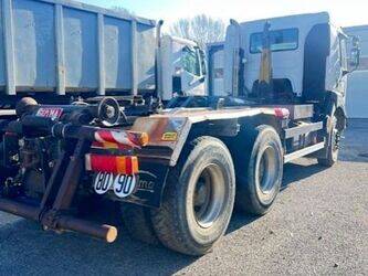 صورة ل شاحنات مع هوك 2003 رينو Kerax