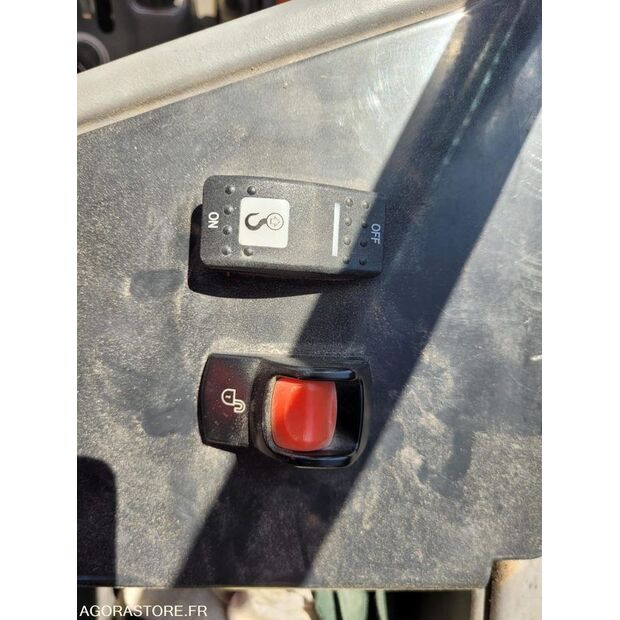 2022 YANMAR SV100-45884401