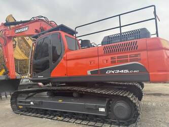 2023-doosan-dx345-45884570