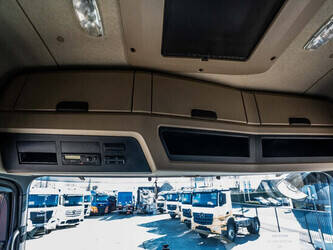 2017-mercedes-benz-actros-1843-ls-1430137-45884726