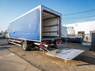 2016-man-tgm-18-340-1430138-45884743