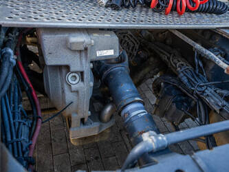 2011-mercedes-benz-actros-1844-1430140-45884784