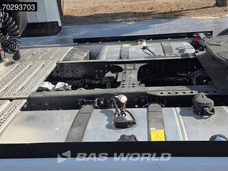 2025-mercedes-benz-actros-1848-1424773-45884839