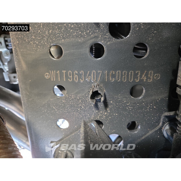 2025 Mercedes-Benz Actros 1848-45884852