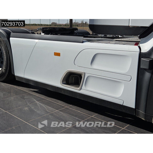 2025 Mercedes-Benz Actros 1848-45884858