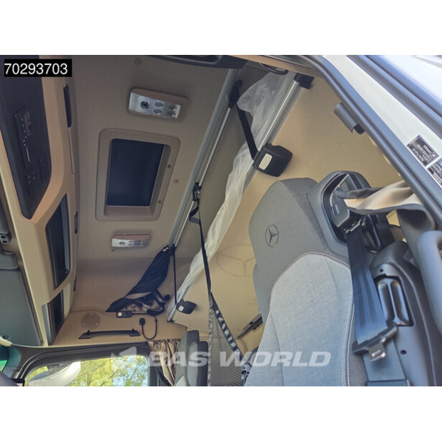 2025 Mercedes-Benz Actros 1848-45884862