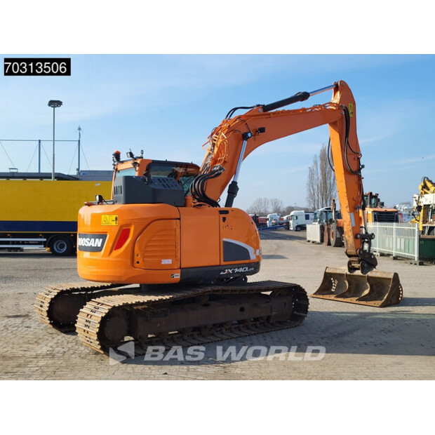 2021 Doosan DX140LCR-5-45884877