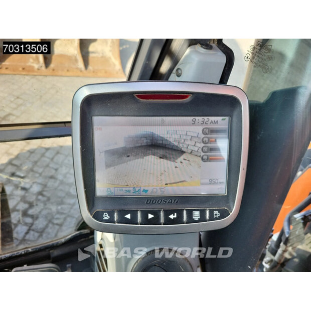 2021 Doosan DX140LCR-5-45884905