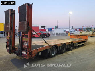 2011-nooteboom-s17de-0p3c-3-axles-steering-axle-lifting-bed-45884957