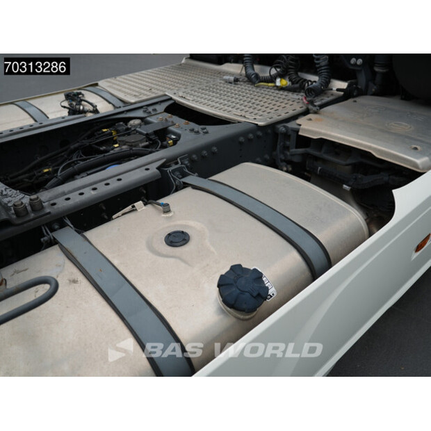 2021 داف XF 480-45885191