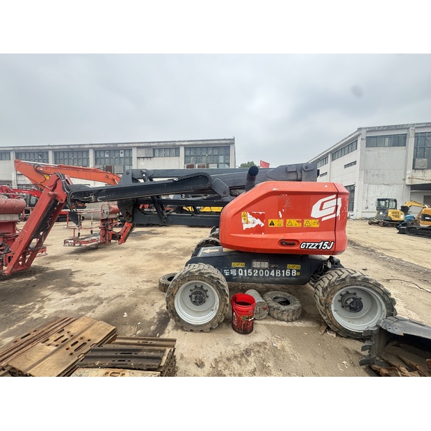 2020 سينوبوم GTZZ15J-45885600