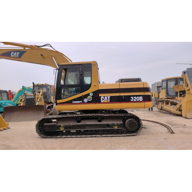 2015 Caterpillar 320B-45885628