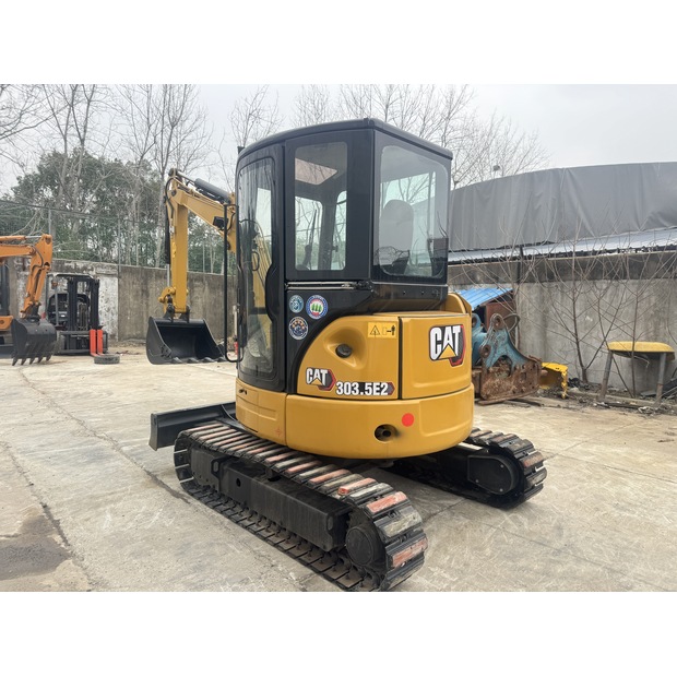 2023 Caterpillar 303.5E2-45885635