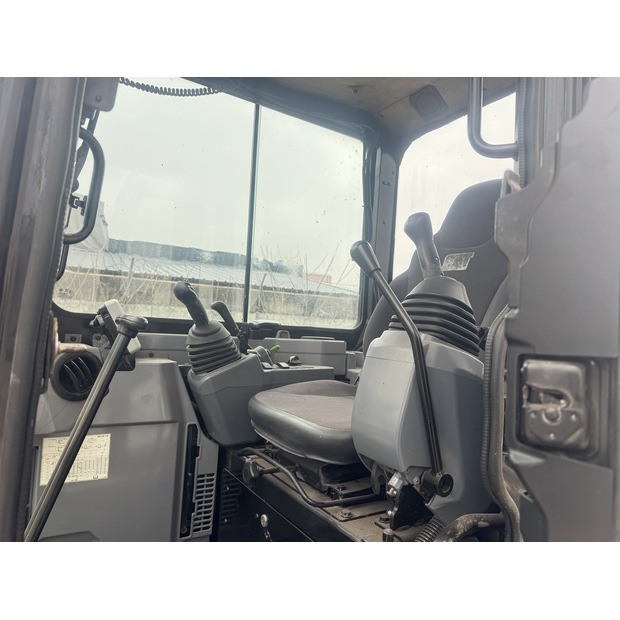 2023 Caterpillar 303.5E2-45885638